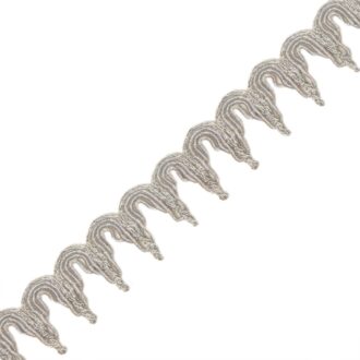 FINE METALLIC PYRAMID BRAID