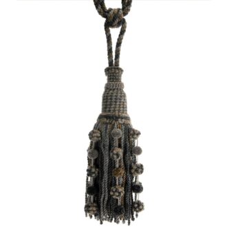 PADDINGTON WOOL TASSEL TIEBACK