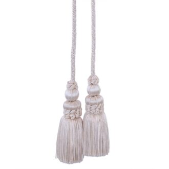LE JARDIN SILK CHAIR TASSEL