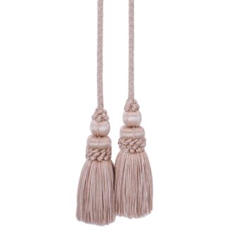 LE JARDIN SILK CHAIR TASSEL