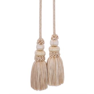 LE JARDIN SILK CHAIR TASSEL