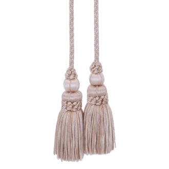 LE JARDIN SILK CHAIR TASSEL