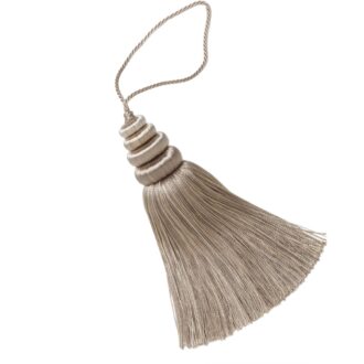 AURELIA KEY TASSEL