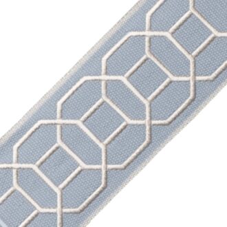 SAKIORI EMBROIDERED BORDER