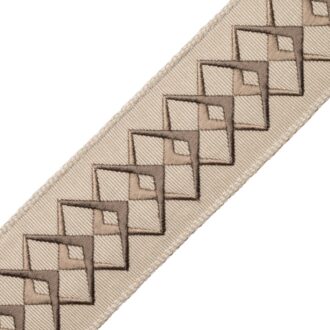 HEKO EMBROIDERED BORDER