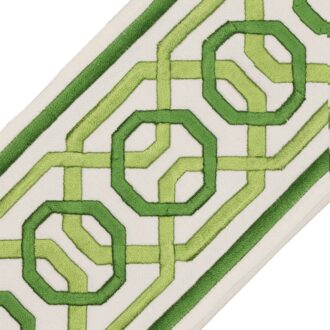 ODORI EMBROIDERED BORDER