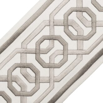 ODORI EMBROIDERED BORDER