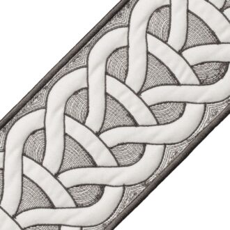 SHERIDAN EMBROIDERED BORDER