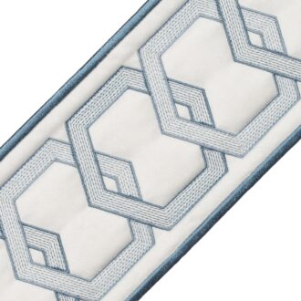 MILO EMBROIDERED BORDER