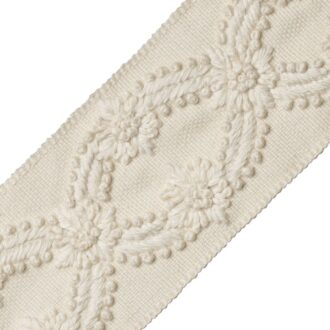 ELISE EMBROIDERED BORDER