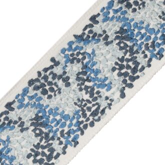 BRIELLE EMBROIDERED BORDER