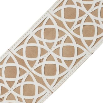 PIERRE LASER CUT BORDER