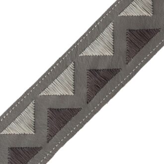 PYRAMID EMBROIDERED BORDER