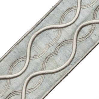 COMET EMBROIDERED BORDER