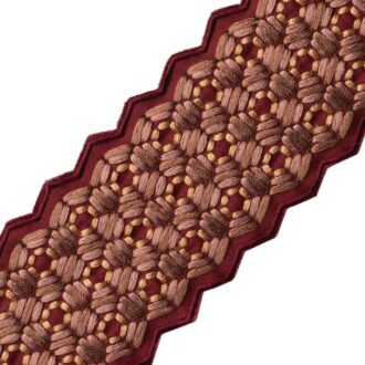 QUEEN BEE EMBROIDERED BORDER