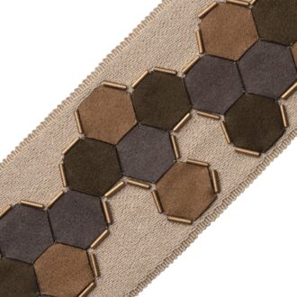 HONEYCOMB APPLIQUE BORDER