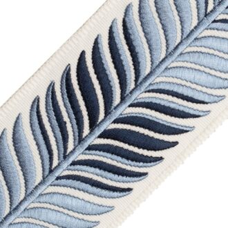 TREILLAGE EMBROIDERED BORDER