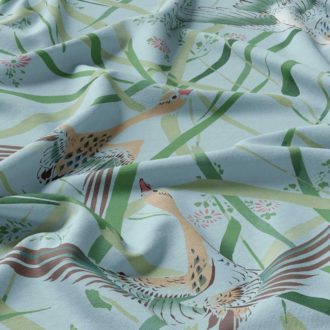 Ткань рогожка Goose Chase Powder Blue от Daylight & Liontex